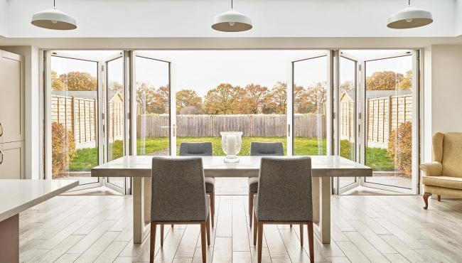 Panoramic 335 aluminium folding doors 